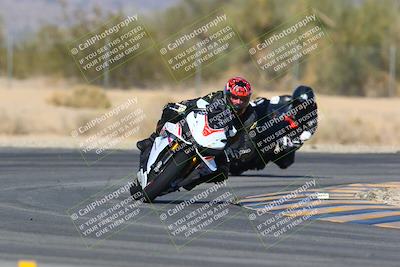 media/Jan-14-2024-SoCal Trackdays (Sun) [[2e55ec21a6]]/Turn 6 (125pm)/